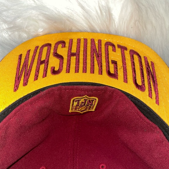 The original redskins fitted cap. They don’t make them any more. - Picture 2 of 2